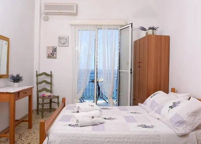Levanda Seaview Апартаменты Перама